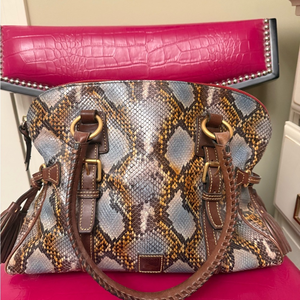 Dooney and Bourke bag